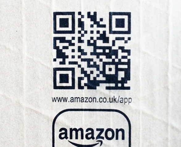 QR Code on Amazon package with QR Code leading to Amazon App